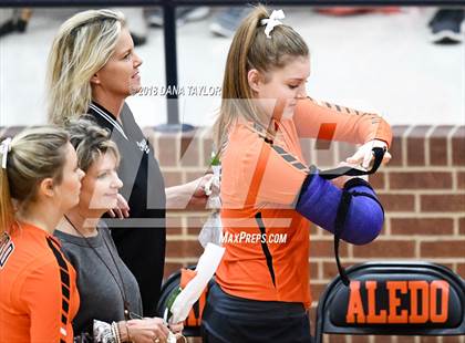 Thumbnail 1 in Godley @ Aledo photogallery.