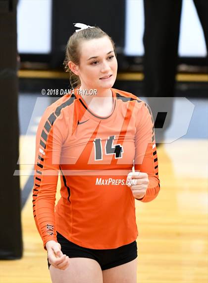 Thumbnail 1 in Godley @ Aledo photogallery.