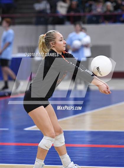 Thumbnail 2 in Lewis-Palmer vs. Niwot (CHSAA 4A Final) photogallery.