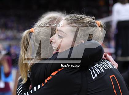 Thumbnail 2 in Lewis-Palmer vs. Niwot (CHSAA 4A Final) photogallery.