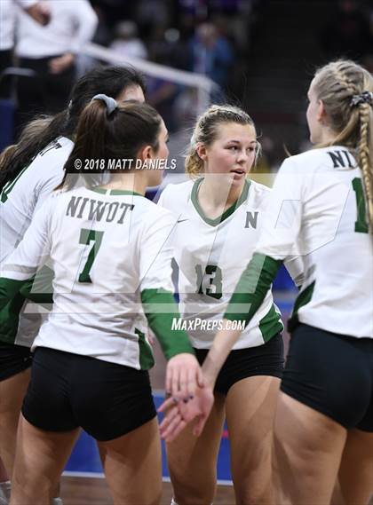 Thumbnail 2 in Lewis-Palmer vs. Niwot (CHSAA 4A Final) photogallery.