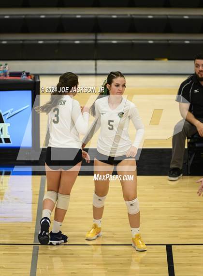 Thumbnail 1 in Mica Mountain vs Canyon del Oro photogallery.