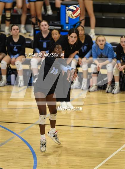 Thumbnail 3 in Mica Mountain vs Canyon del Oro photogallery.
