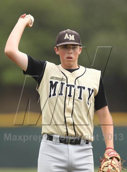 Thumbnail 1 in Alemany vs Archbishop Mitty (The California Classic) photogallery.