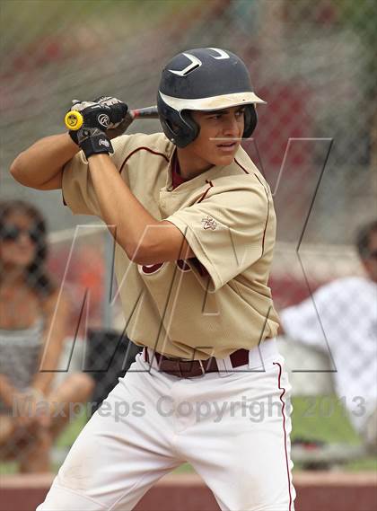 Thumbnail 1 in Alemany vs Archbishop Mitty (The California Classic) photogallery.