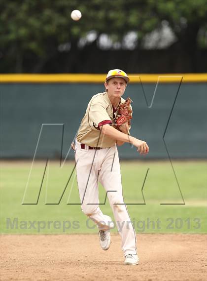 Thumbnail 1 in Alemany vs Archbishop Mitty (The California Classic) photogallery.