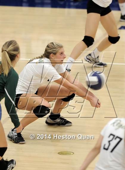 Thumbnail 1 in Alta Loma vs. La Reina (CIF-SS D4AA Final) photogallery.