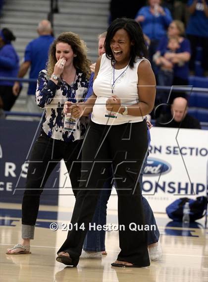 Thumbnail 1 in Alta Loma vs. La Reina (CIF-SS D4AA Final) photogallery.