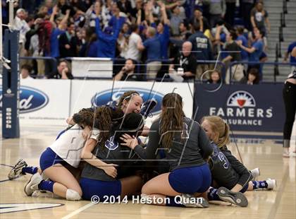 Thumbnail 3 in Alta Loma vs. La Reina (CIF-SS D4AA Final) photogallery.
