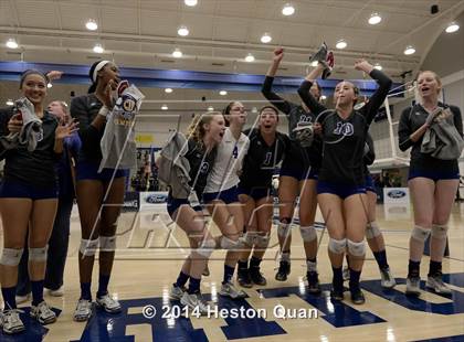 Thumbnail 1 in Alta Loma vs. La Reina (CIF-SS D4AA Final) photogallery.