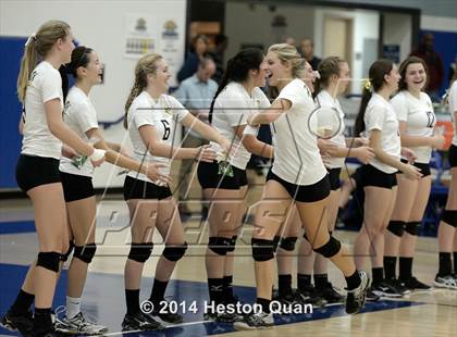 Thumbnail 2 in Alta Loma vs. La Reina (CIF-SS D4AA Final) photogallery.