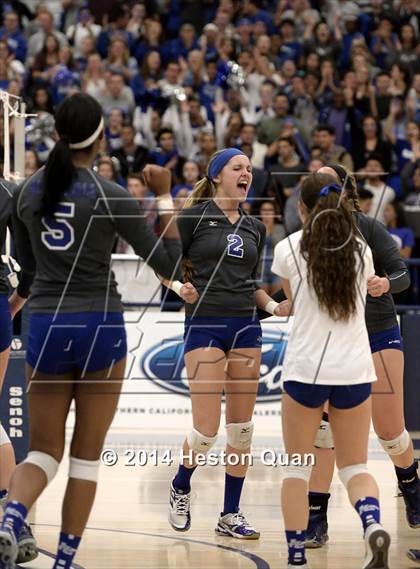 Thumbnail 1 in Alta Loma vs. La Reina (CIF-SS D4AA Final) photogallery.