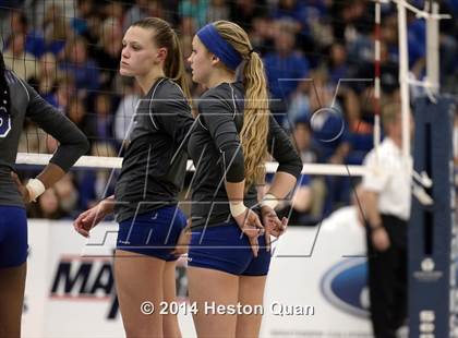 Thumbnail 2 in Alta Loma vs. La Reina (CIF-SS D4AA Final) photogallery.