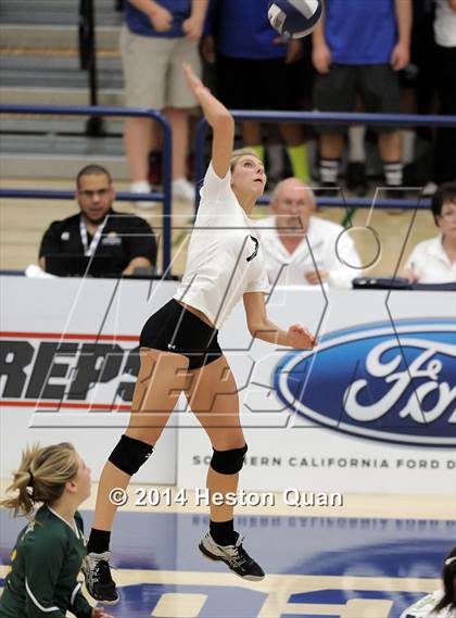 Thumbnail 3 in Alta Loma vs. La Reina (CIF-SS D4AA Final) photogallery.