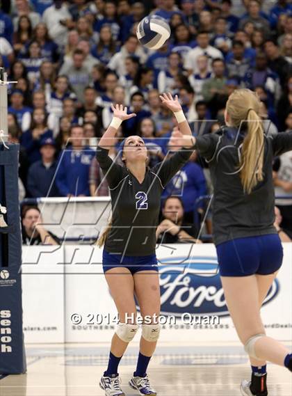 Thumbnail 2 in Alta Loma vs. La Reina (CIF-SS D4AA Final) photogallery.