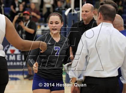 Thumbnail 3 in Alta Loma vs. La Reina (CIF-SS D4AA Final) photogallery.