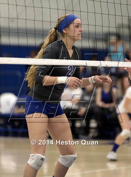 Thumbnail 1 in Alta Loma vs. La Reina (CIF-SS D4AA Final) photogallery.