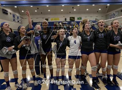 Thumbnail 3 in Alta Loma vs. La Reina (CIF-SS D4AA Final) photogallery.