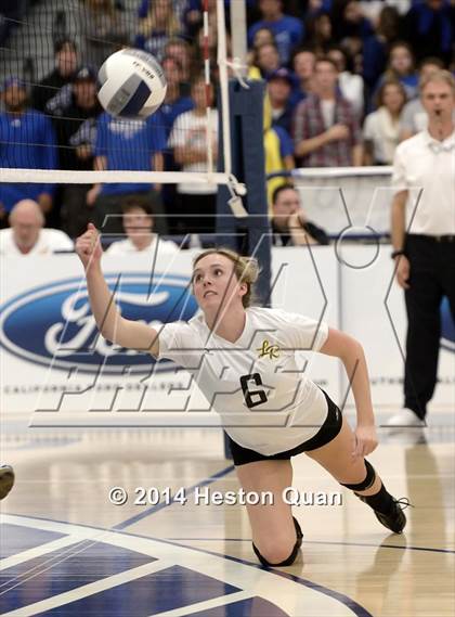 Thumbnail 2 in Alta Loma vs. La Reina (CIF-SS D4AA Final) photogallery.