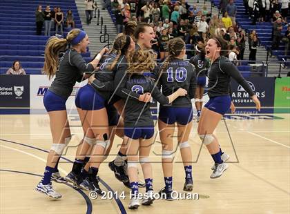Thumbnail 3 in Alta Loma vs. La Reina (CIF-SS D4AA Final) photogallery.