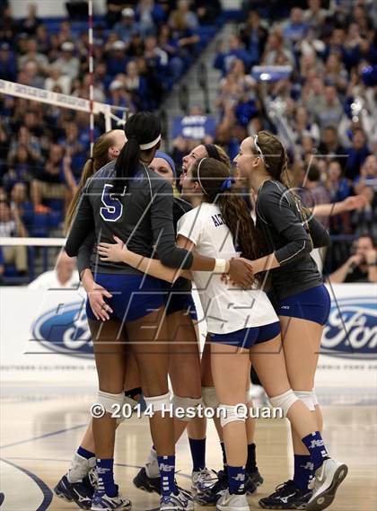 Thumbnail 2 in Alta Loma vs. La Reina (CIF-SS D4AA Final) photogallery.