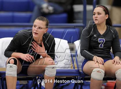 Thumbnail 1 in Alta Loma vs. La Reina (CIF-SS D4AA Final) photogallery.