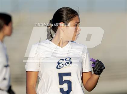 Thumbnail 3 in El Segundo @ Highland photogallery.