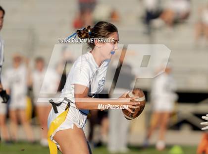 Thumbnail 1 in El Segundo @ Highland photogallery.