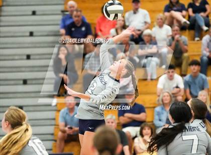 Thumbnail 3 in ThunderRidge @ Columbine photogallery.