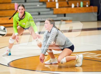 Thumbnail 3 in ThunderRidge @ Columbine photogallery.
