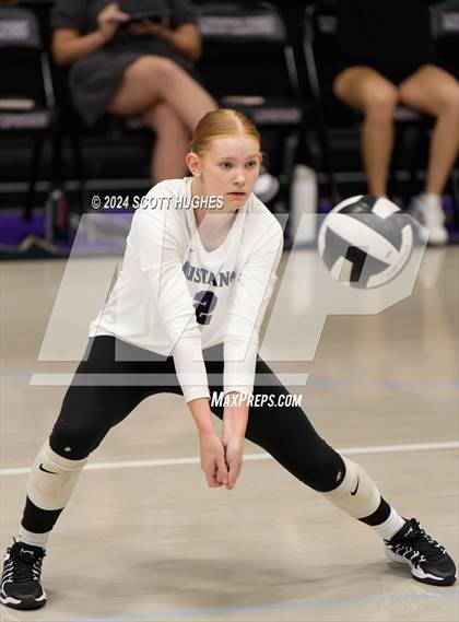 Thumbnail 1 in Valor College Prep @ Lipscomb Academy photogallery.