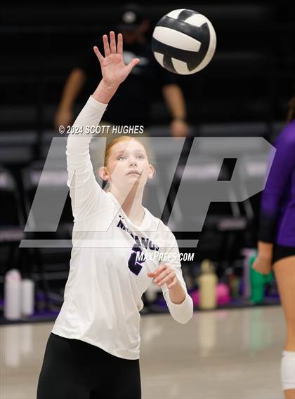 Thumbnail 3 in Valor College Prep @ Lipscomb Academy photogallery.