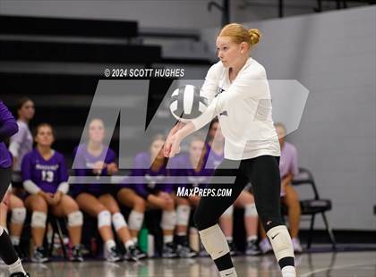 Thumbnail 1 in Valor College Prep @ Lipscomb Academy photogallery.