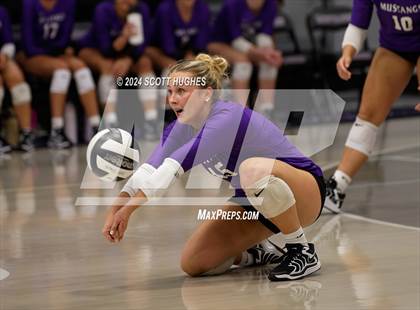 Thumbnail 2 in Valor College Prep @ Lipscomb Academy photogallery.