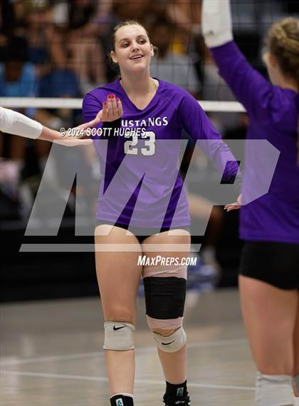 Thumbnail 1 in Valor College Prep @ Lipscomb Academy photogallery.