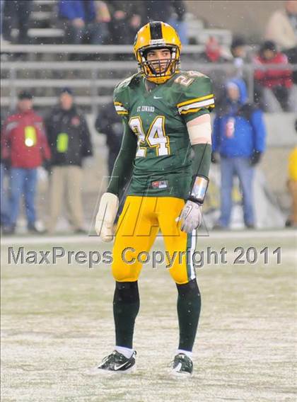 Thumbnail 2 in St. Edward vs. Wayne (OHSAA D1Final) photogallery.