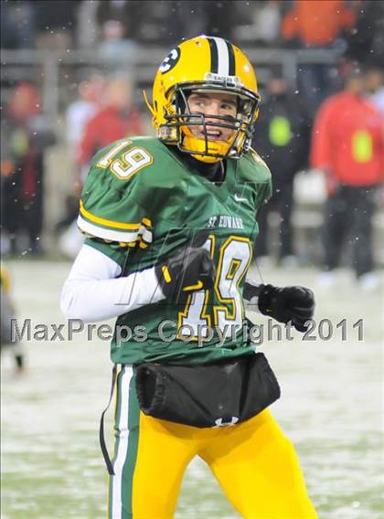 Thumbnail 3 in St. Edward vs. Wayne (OHSAA D1Final) photogallery.