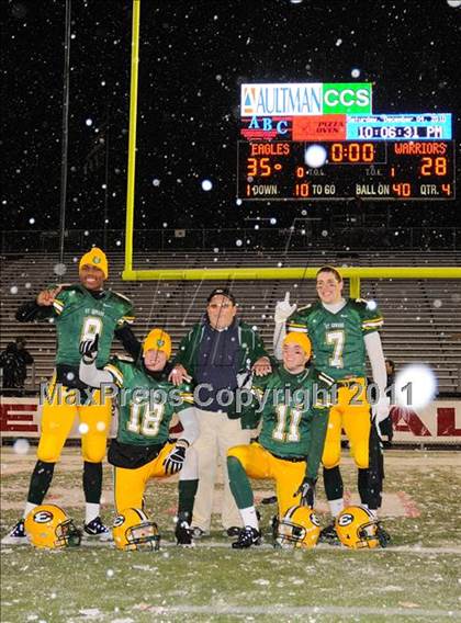 Thumbnail 2 in St. Edward vs. Wayne (OHSAA D1Final) photogallery.