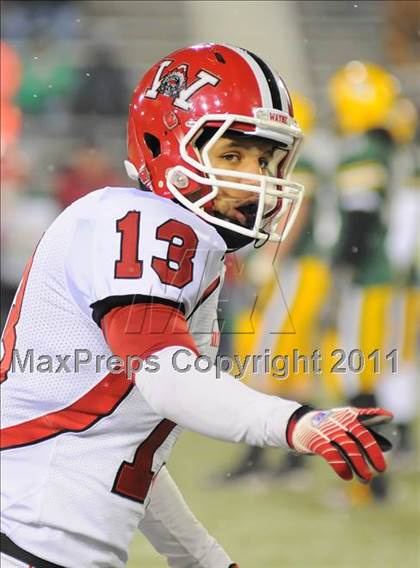 Thumbnail 2 in St. Edward vs. Wayne (OHSAA D1Final) photogallery.
