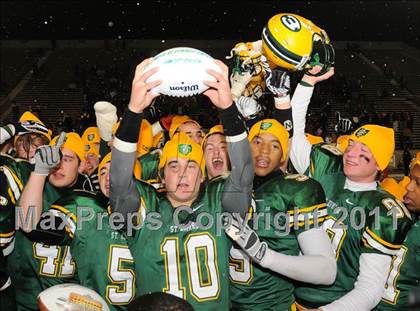 Thumbnail 1 in St. Edward vs. Wayne (OHSAA D1Final) photogallery.