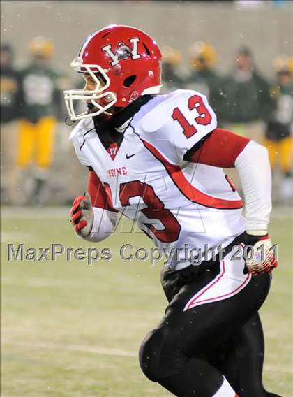 Thumbnail 1 in St. Edward vs. Wayne (OHSAA D1Final) photogallery.