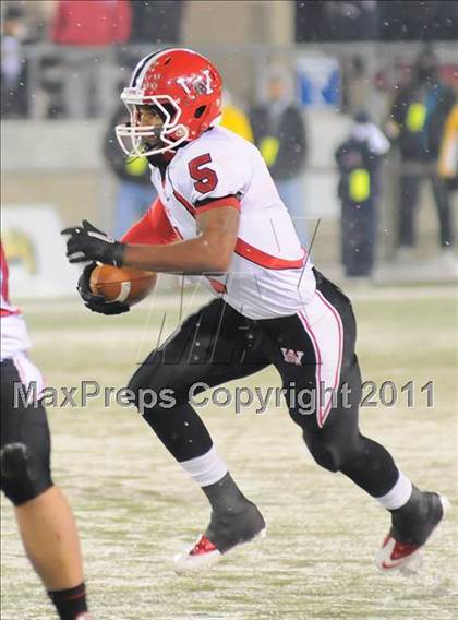 Thumbnail 1 in St. Edward vs. Wayne (OHSAA D1Final) photogallery.