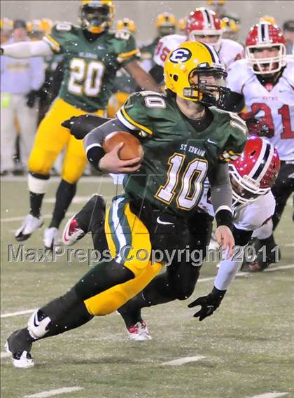 Thumbnail 1 in St. Edward vs. Wayne (OHSAA D1Final) photogallery.