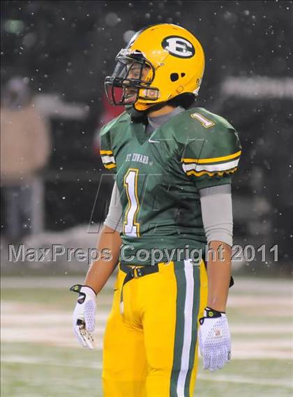 Thumbnail 2 in St. Edward vs. Wayne (OHSAA D1Final) photogallery.