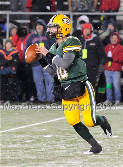 Thumbnail 3 in St. Edward vs. Wayne (OHSAA D1Final) photogallery.