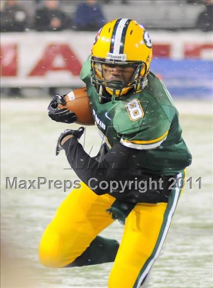 Thumbnail 2 in St. Edward vs. Wayne (OHSAA D1Final) photogallery.