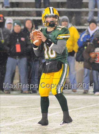 Thumbnail 3 in St. Edward vs. Wayne (OHSAA D1Final) photogallery.