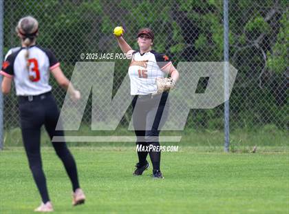 Thumbnail 2 in Kirbyville @ Warren photogallery.
