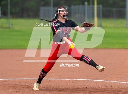 Thumbnail 1 in Kirbyville @ Warren photogallery.