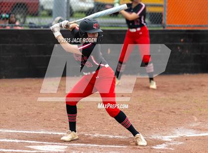 Thumbnail 1 in Kirbyville @ Warren photogallery.